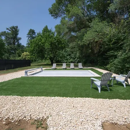 Graveyron - Maison Avec Piscine Privée